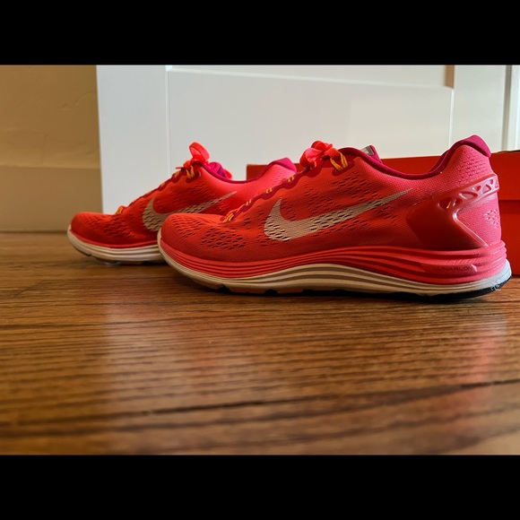 Nike Lunarglide+5 Running Shoe - Picture 4 of 9